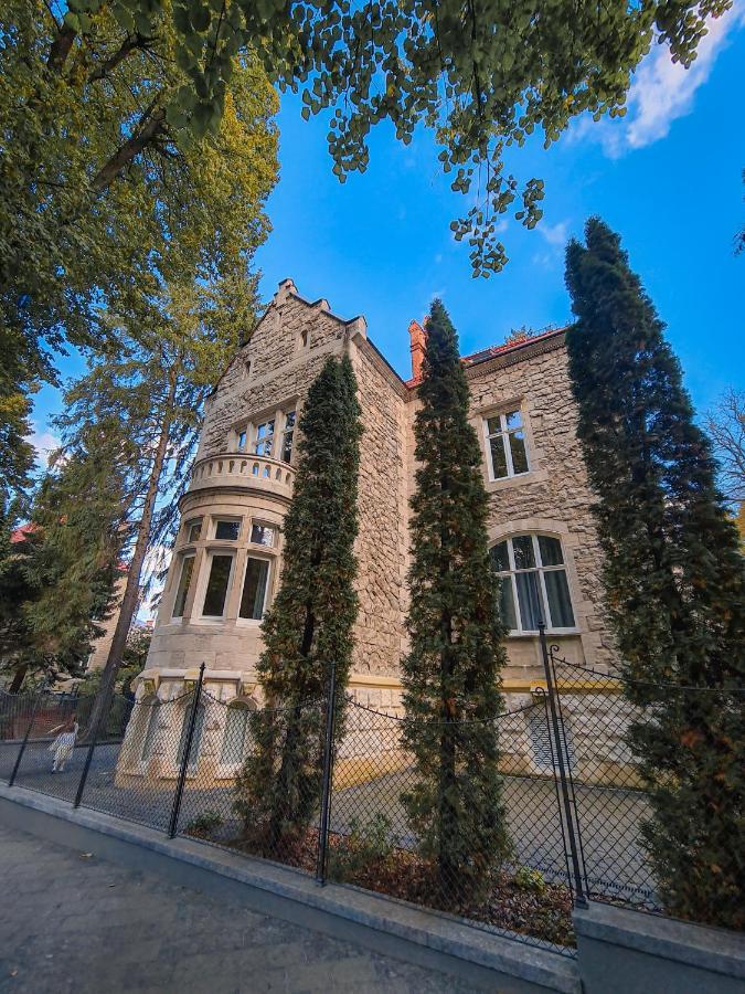 Lion'S Castle Hotel Lviv Eksteriør billede