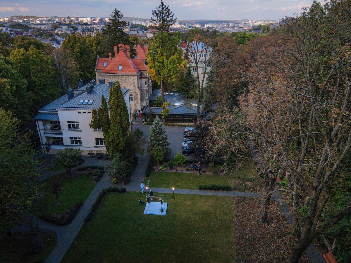 Lion'S Castle Hotel Lviv Eksteriør billede